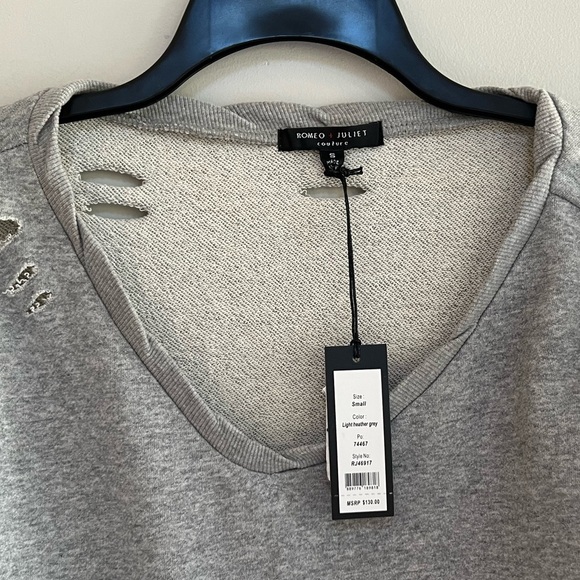 NWT Romeo & Juliet Light Heather Gray Distressed Sweatshirt, size Small - Picture 7 of 13